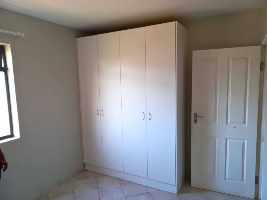 To Let 2 Bedroom Property for Rent in Kidds Beach Eastern Cape